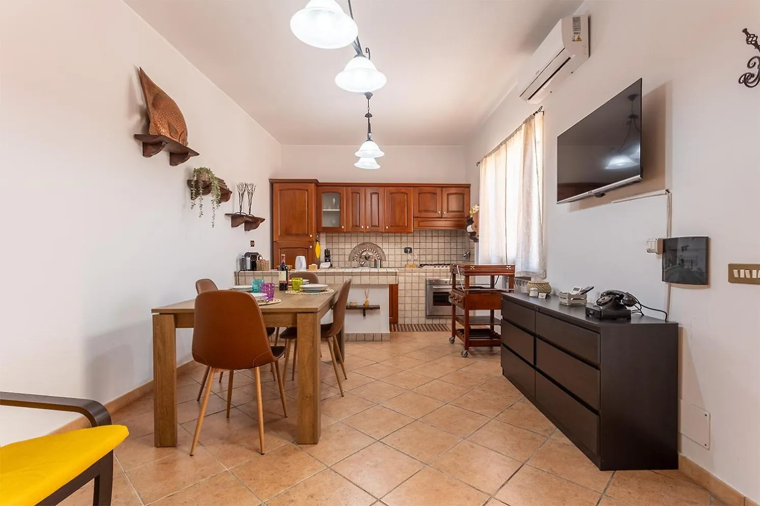 Comodo Loft Vicino La Metro Battistini Con Garage Rome Apartment